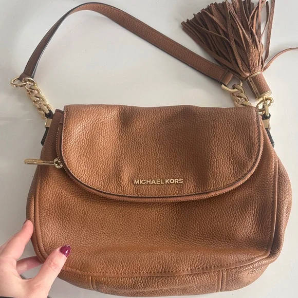 Michael Kors Tan Leather Shoulder Bag with Tassel - Picture 3 of 17